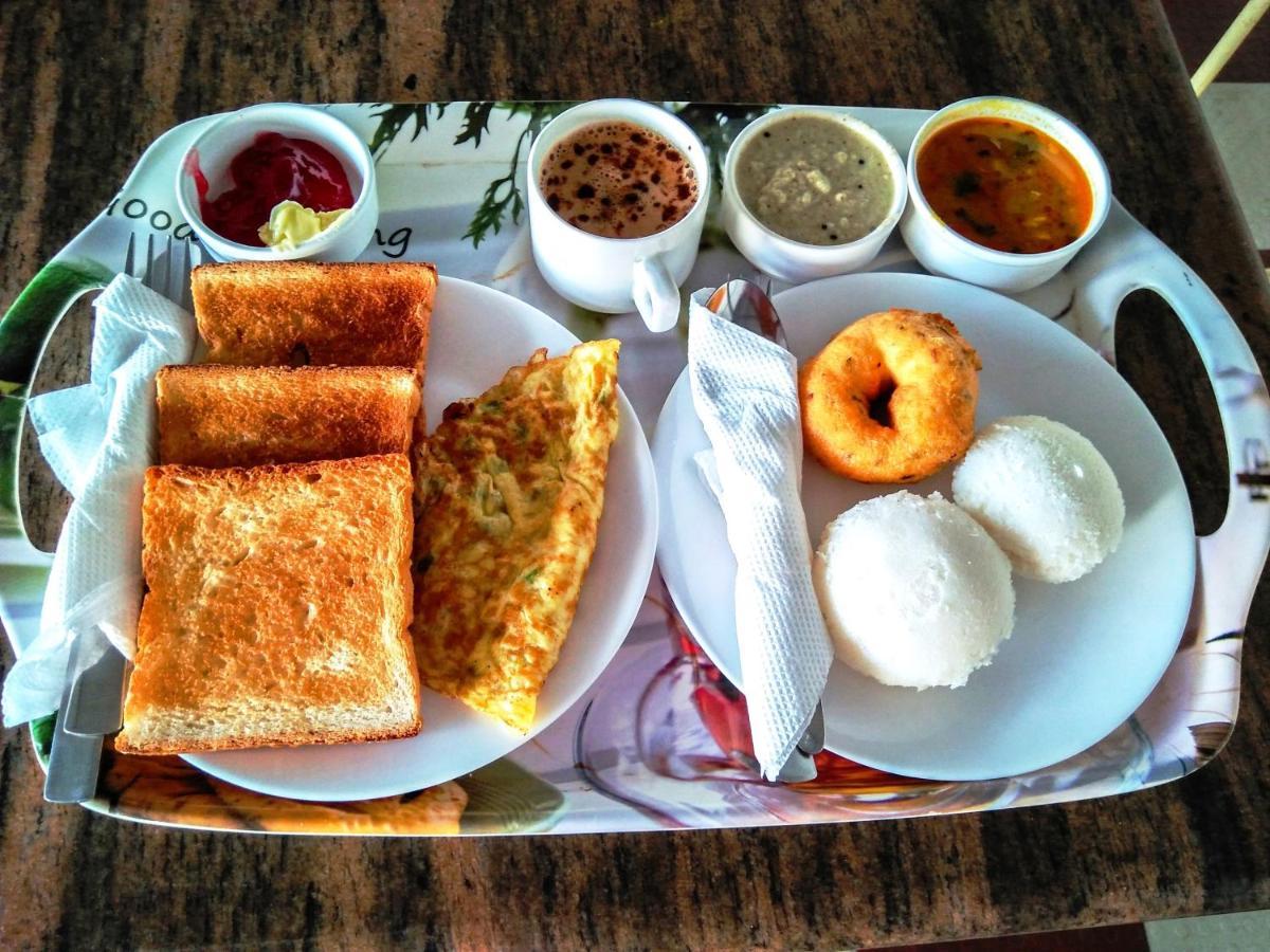Fabhotel The Golf Inn โนอิดา ภายนอก รูปภาพ